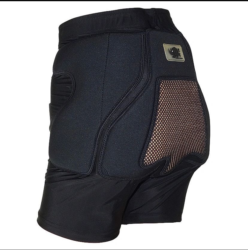 冬季滑雪装备推荐：保暖神器与防护措施详解